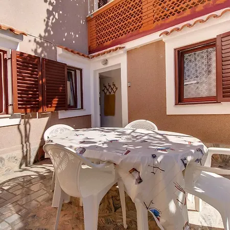 Apartment Mariolina Mali Losinj